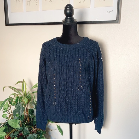 Smash! Crew Neck Sweater with studded details - Picture 7 of 7